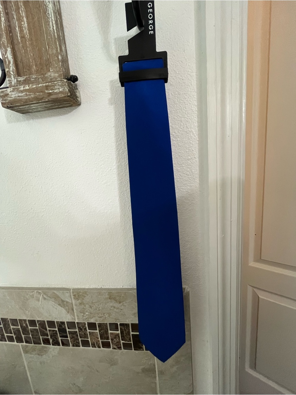 George Men's Solid Cobalt Blue Necktie